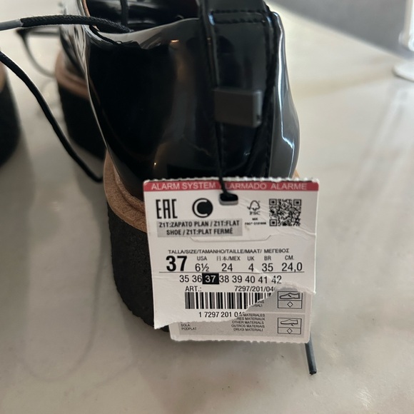 Zara Trafaluc Creeper Platform Oxford Shoe Women size 6 1/2 Black Patent Lace Up - Picture 10 of 11